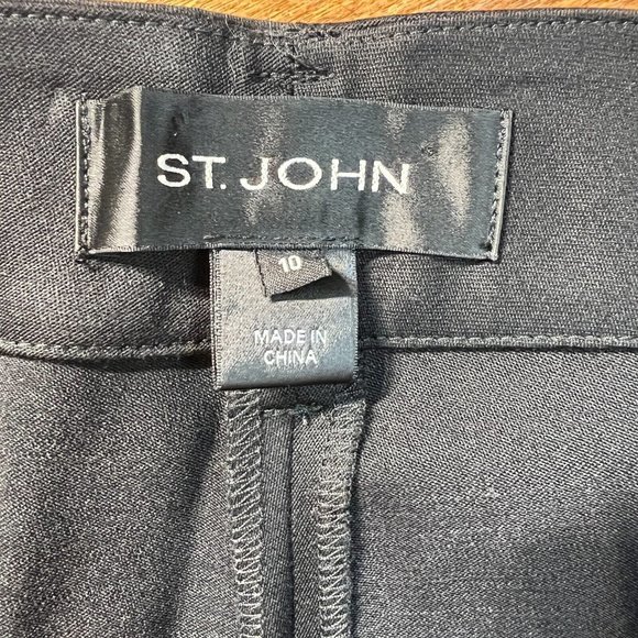 St. John Dress Pants 10 Womens Black Wool Stretch Straight Leg Professional - Picture 7 of 8